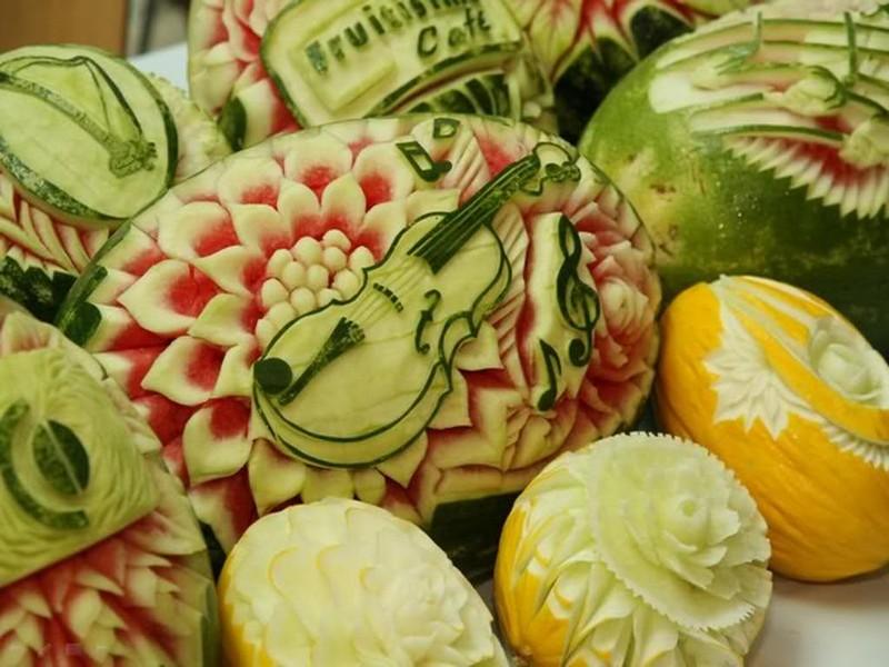 художественная резка по овощам и фруктам